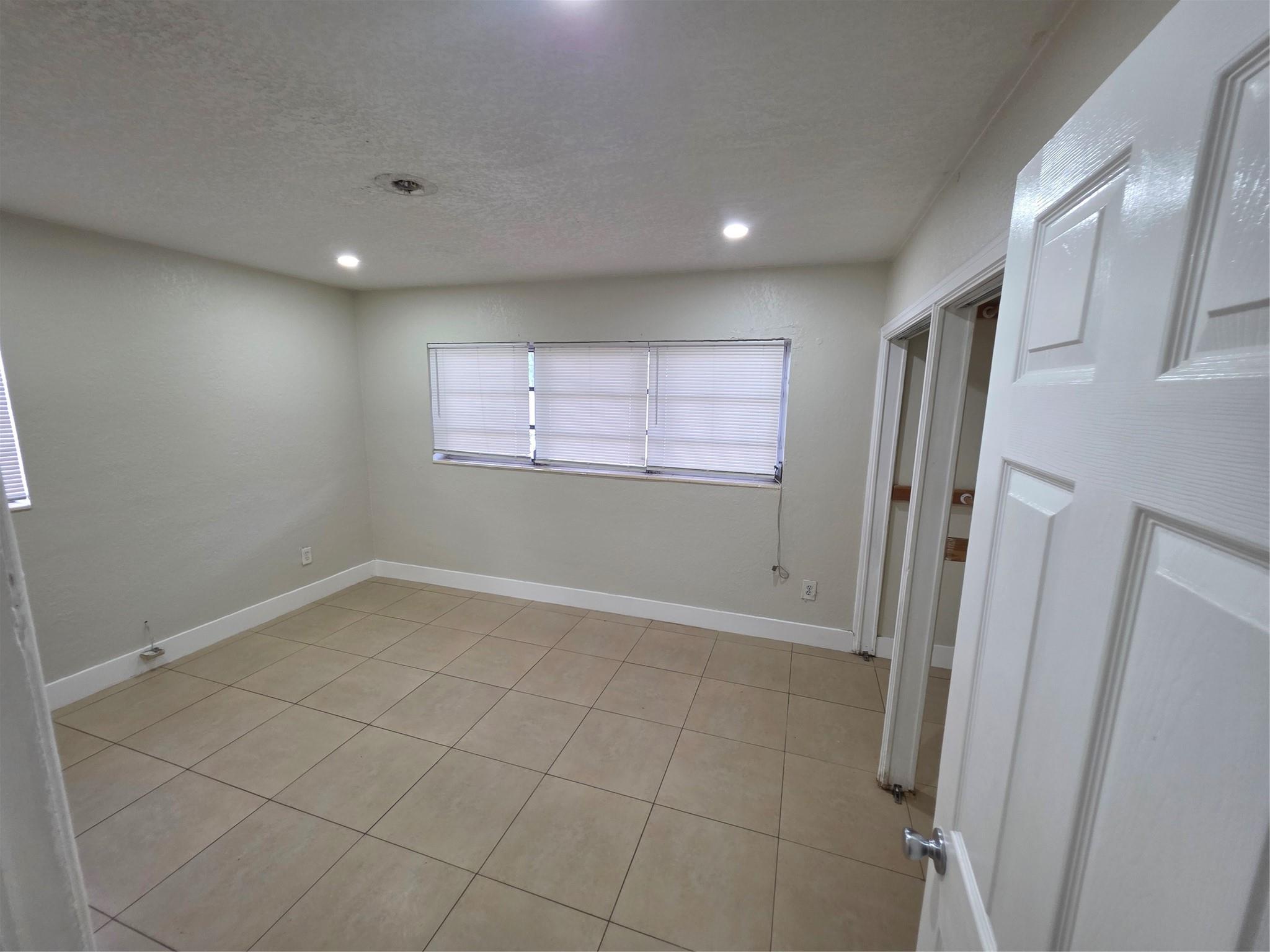 Melrose Park Sec 1 27-6 B - Residential Lease