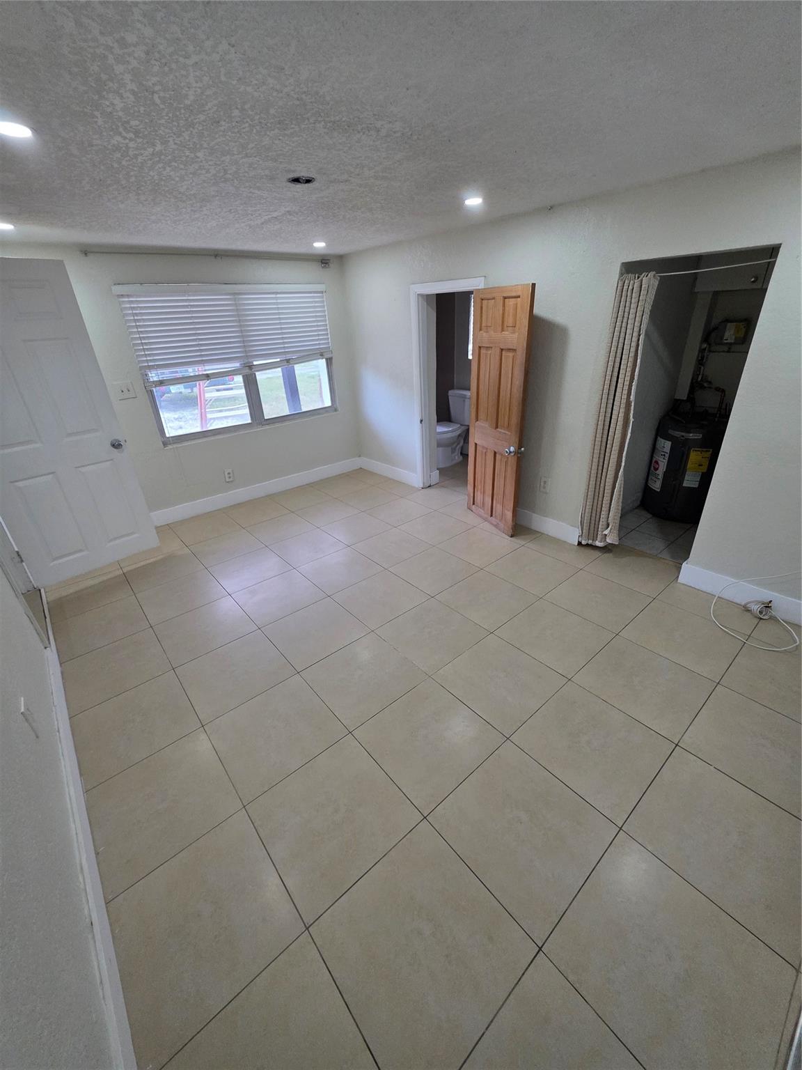 Melrose Park Sec 1 27-6 B - Residential Lease