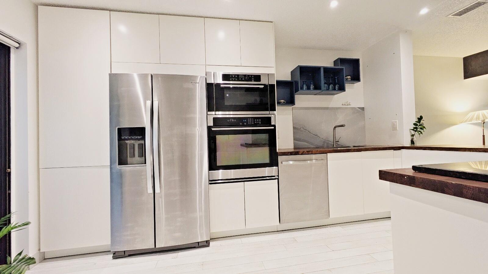 4344 Carambola Circle F707