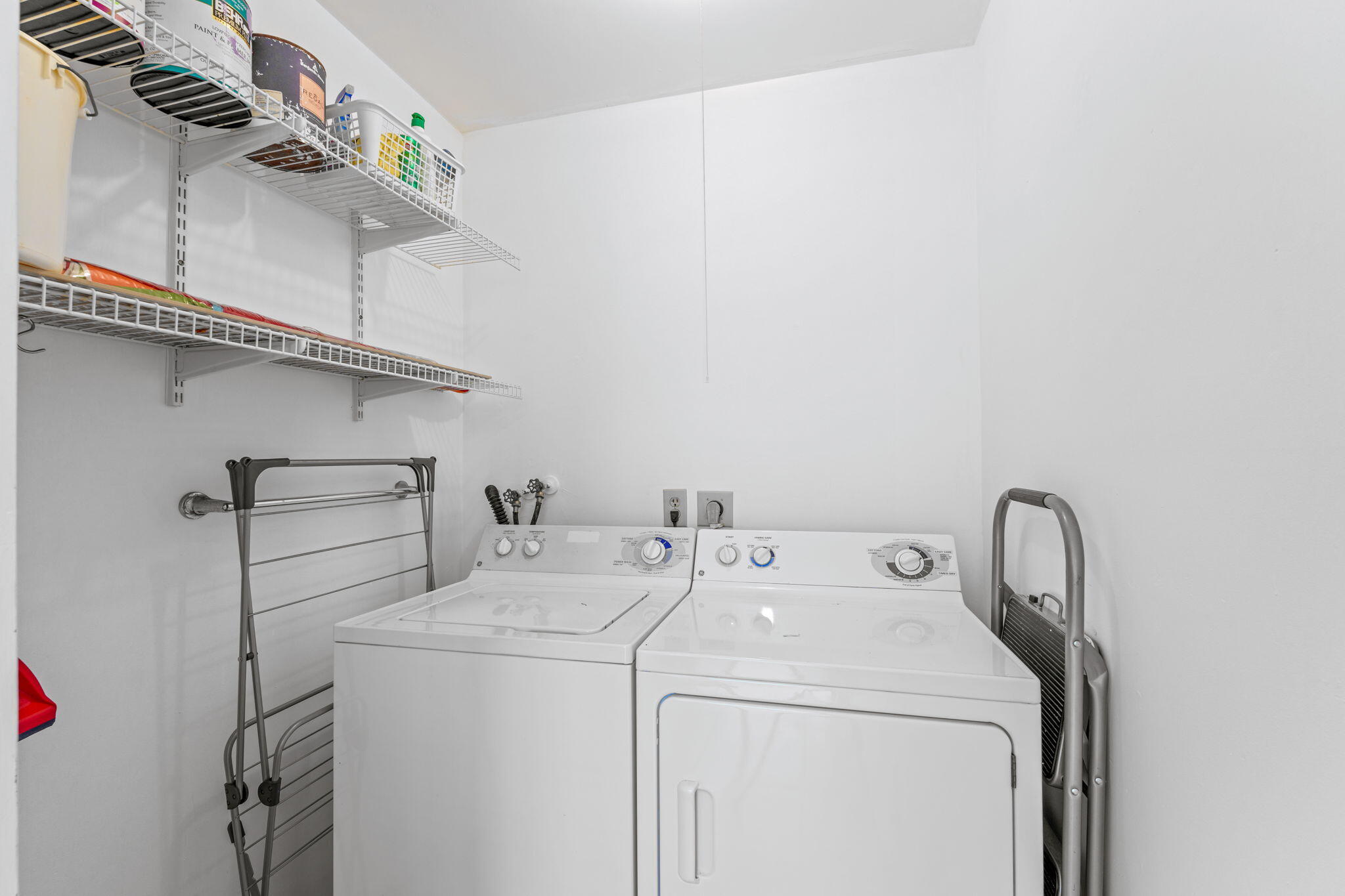 KINGS POINT CAPRI CONDOS - Residential