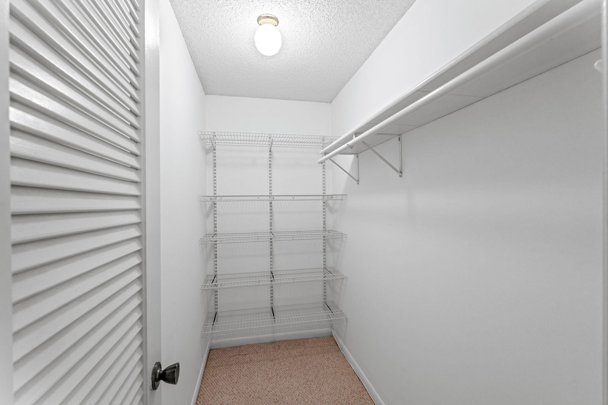 KINGS POINT CAPRI CONDOS - Residential