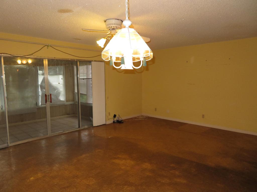 LAKESIDE VILLAGE CONDO 9 - Residential