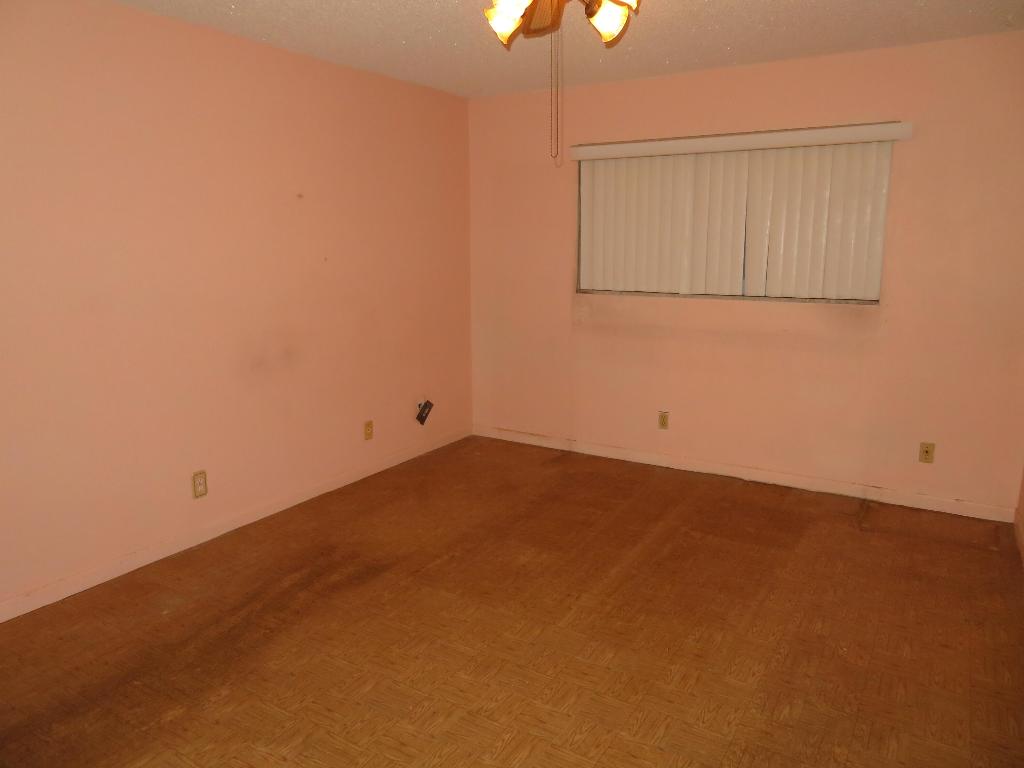 LAKESIDE VILLAGE CONDO 9 - Residential