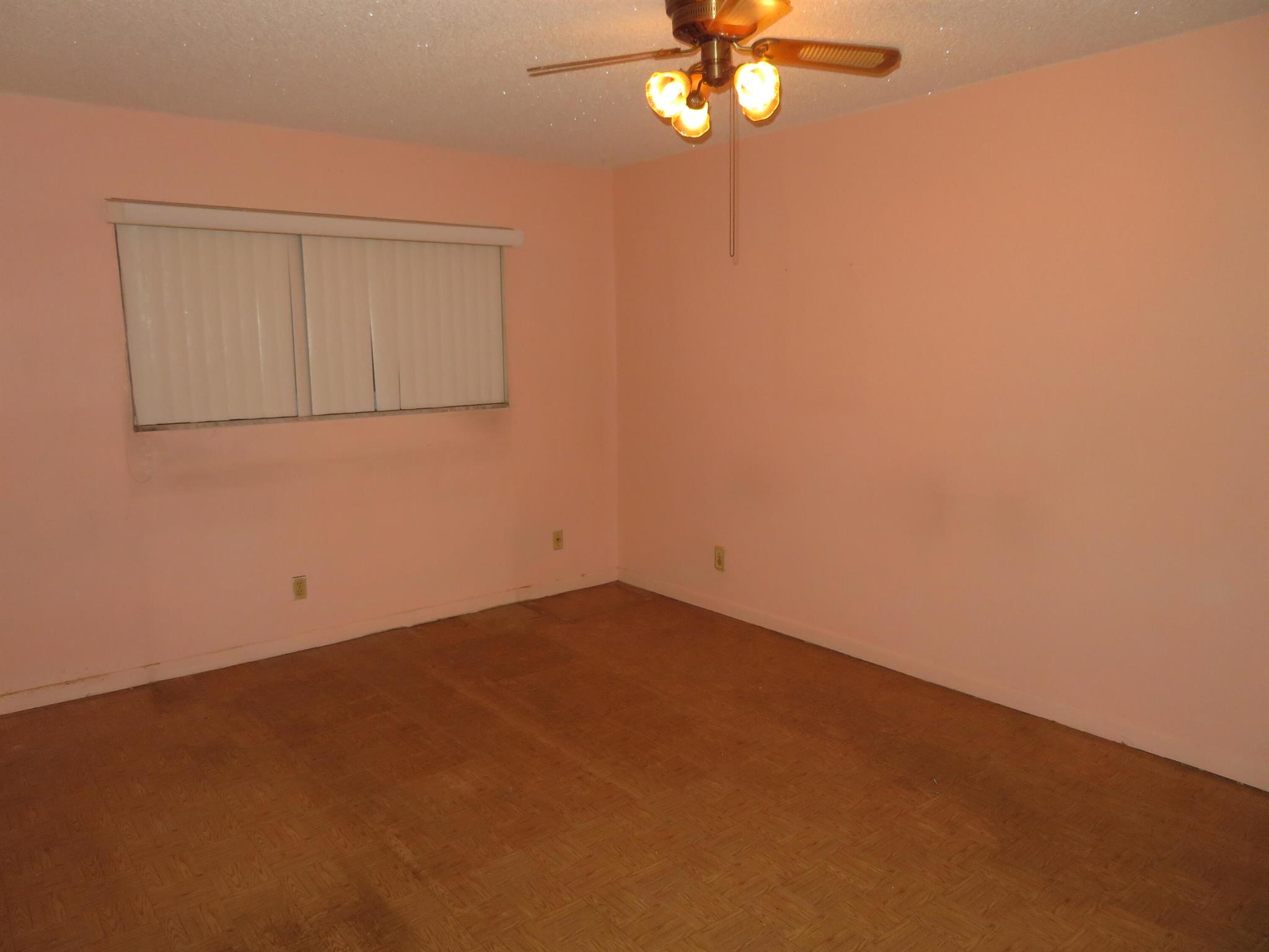 LAKESIDE VILLAGE CONDO 9 - Residential