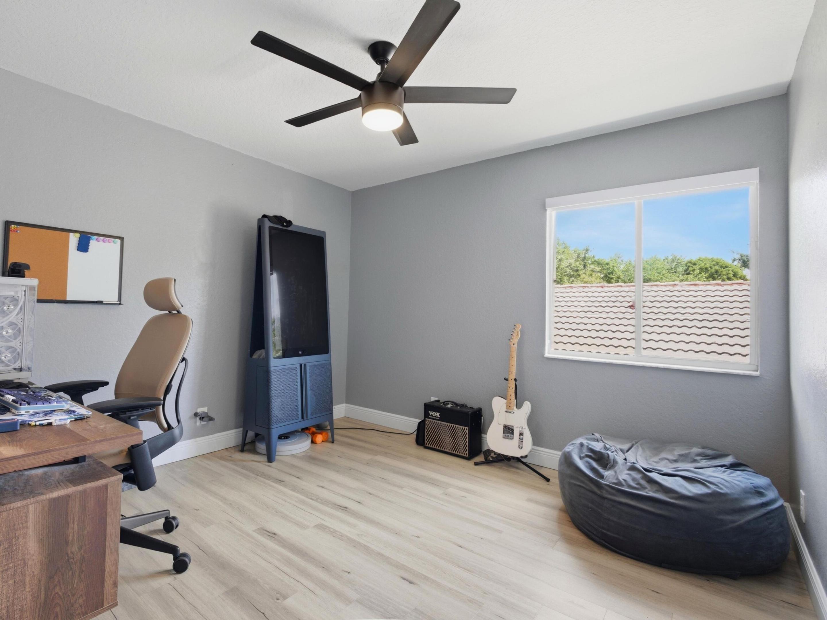 BANYAN TRAILS - Residential