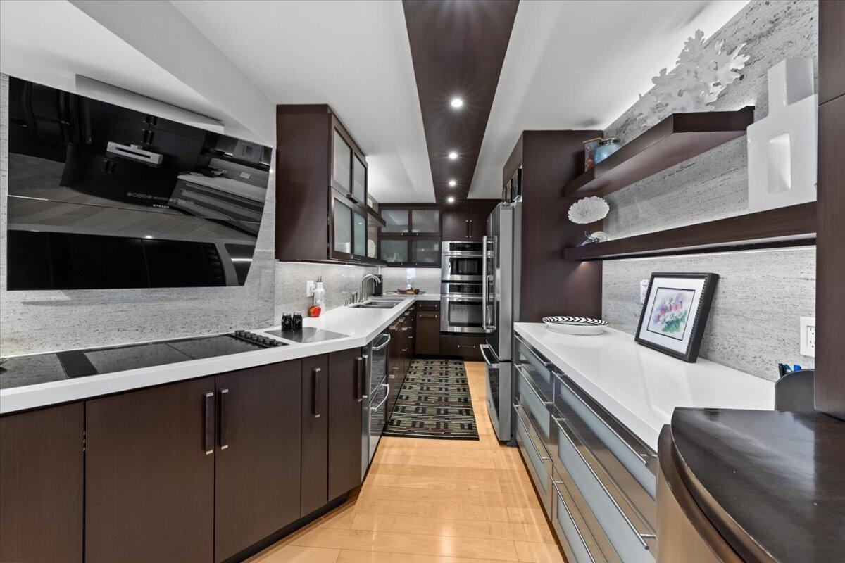 Park Tower - Residential