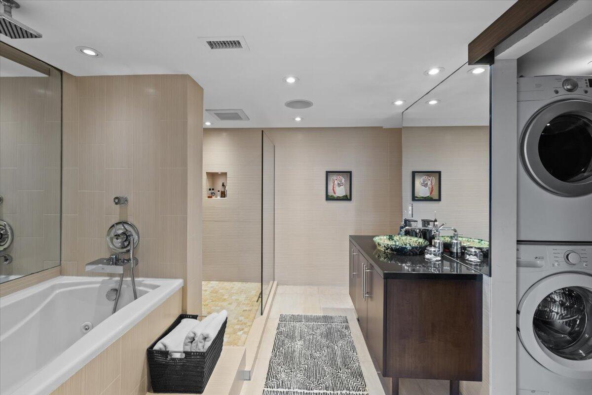 Park Tower - Residential