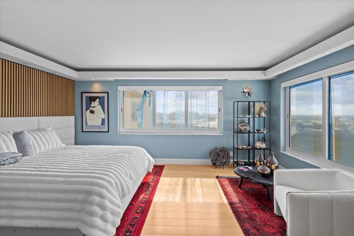 Park Tower - Residential