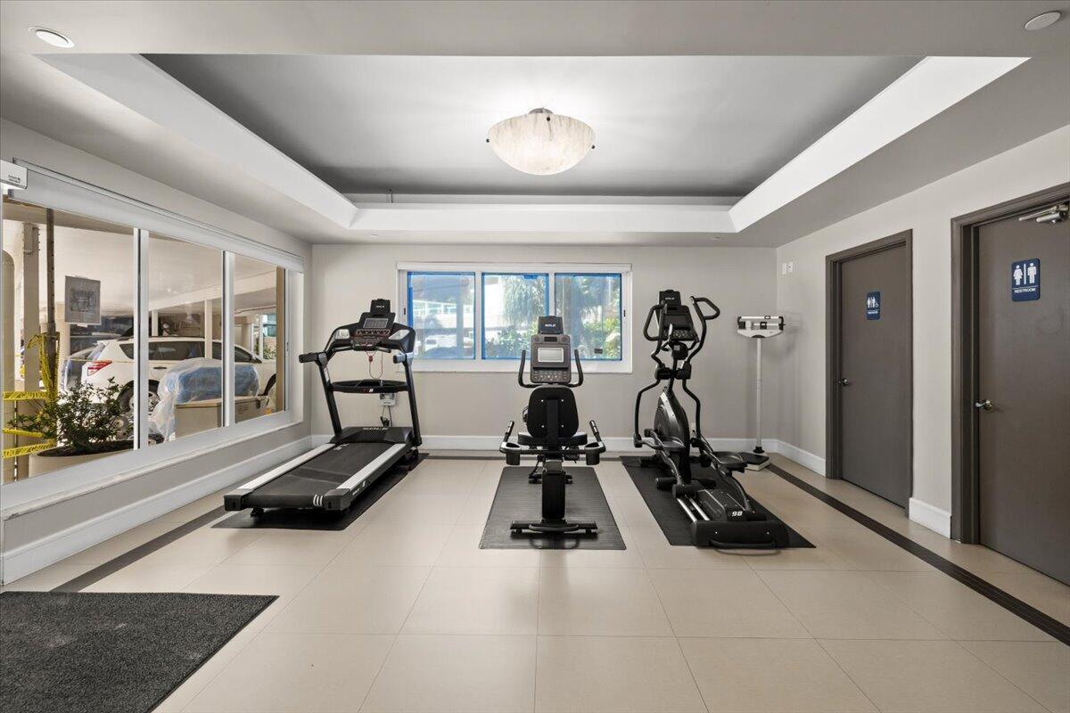 Park Tower - Residential