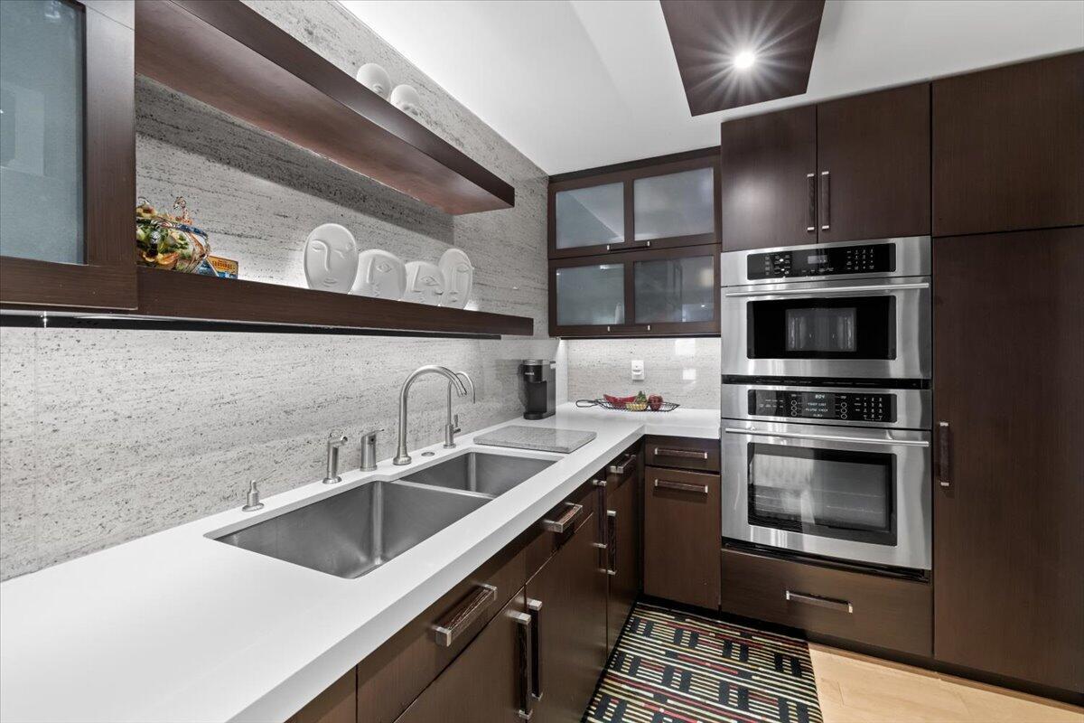 Park Tower - Residential