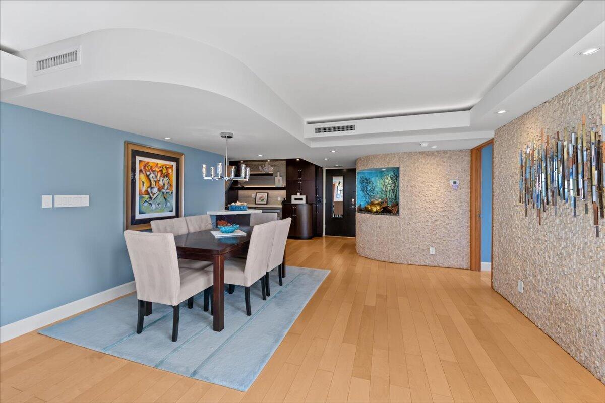 Park Tower - Residential