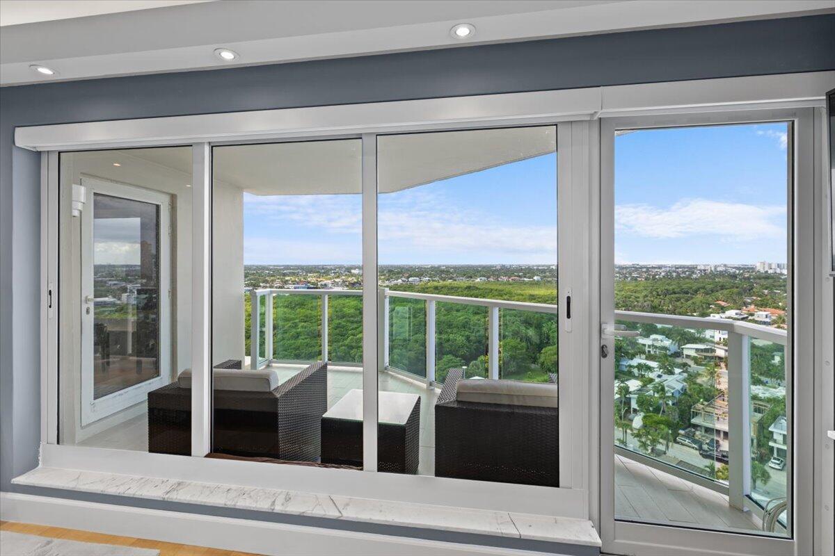 Park Tower - Residential