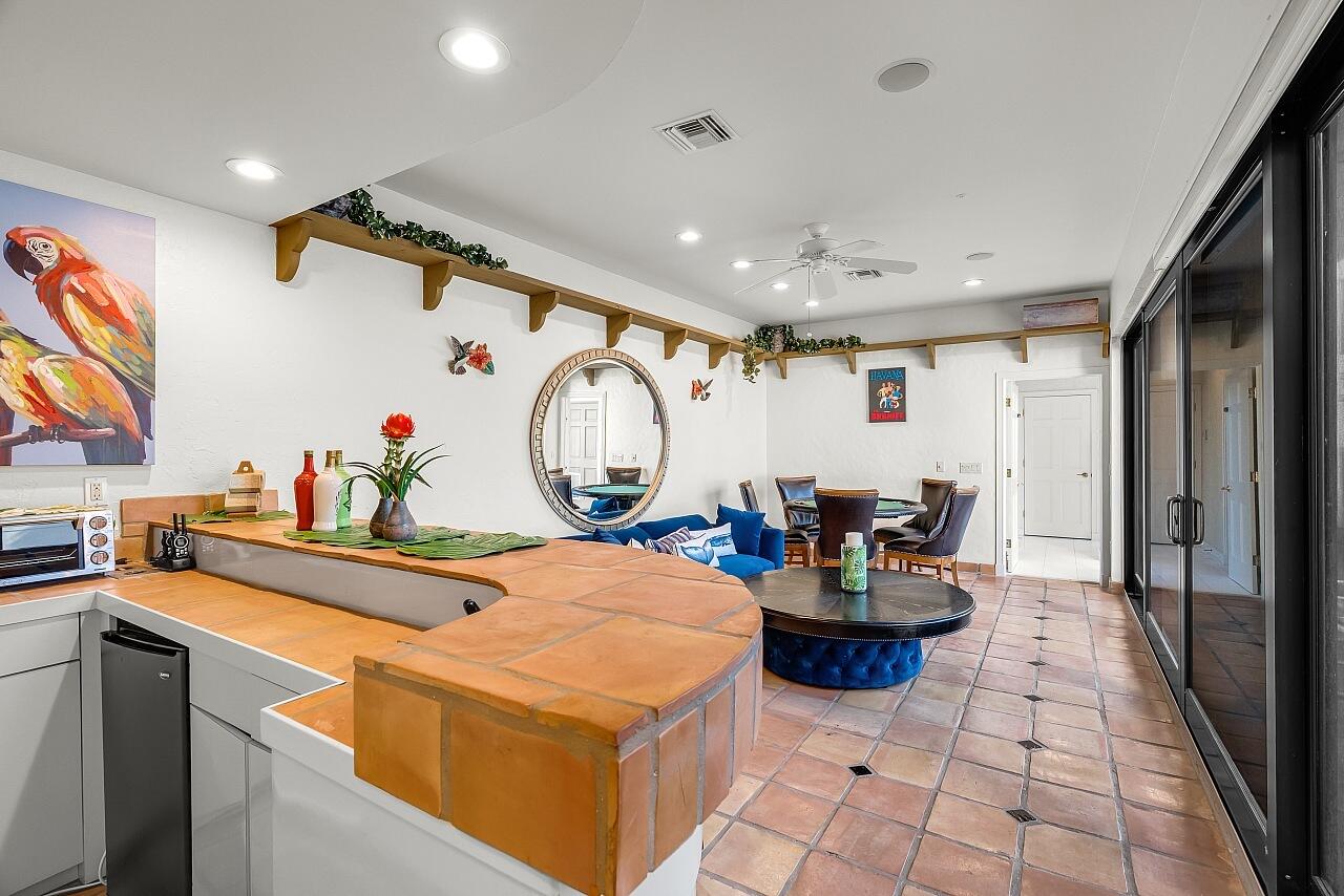 HYPOLUXO BEACH MAP - Residential Lease