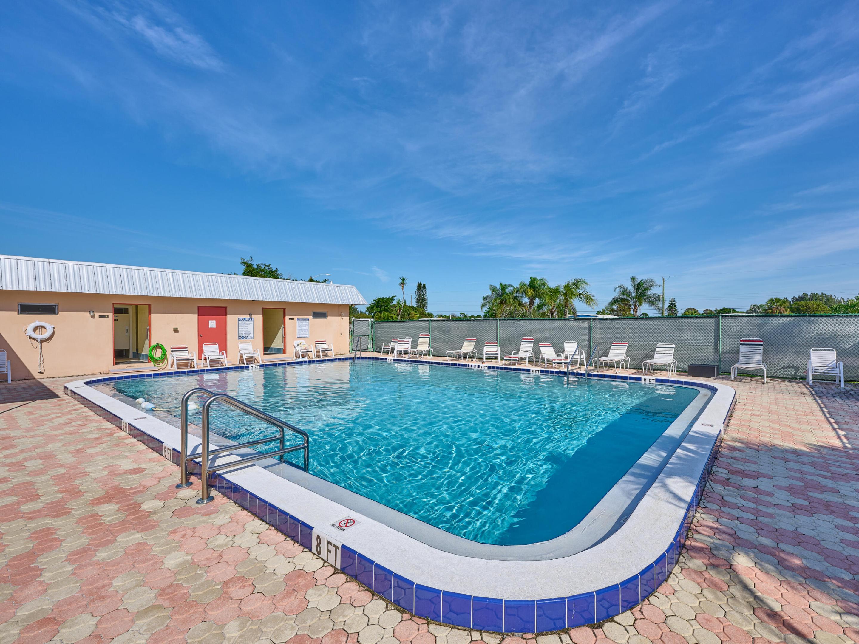 RIDGEWAY - Residential