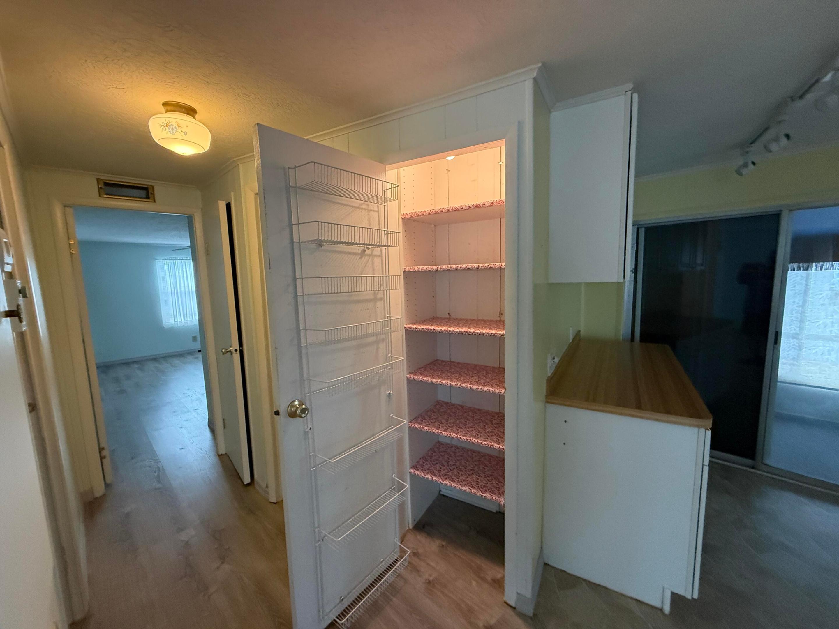 RIDGEWAY - Residential