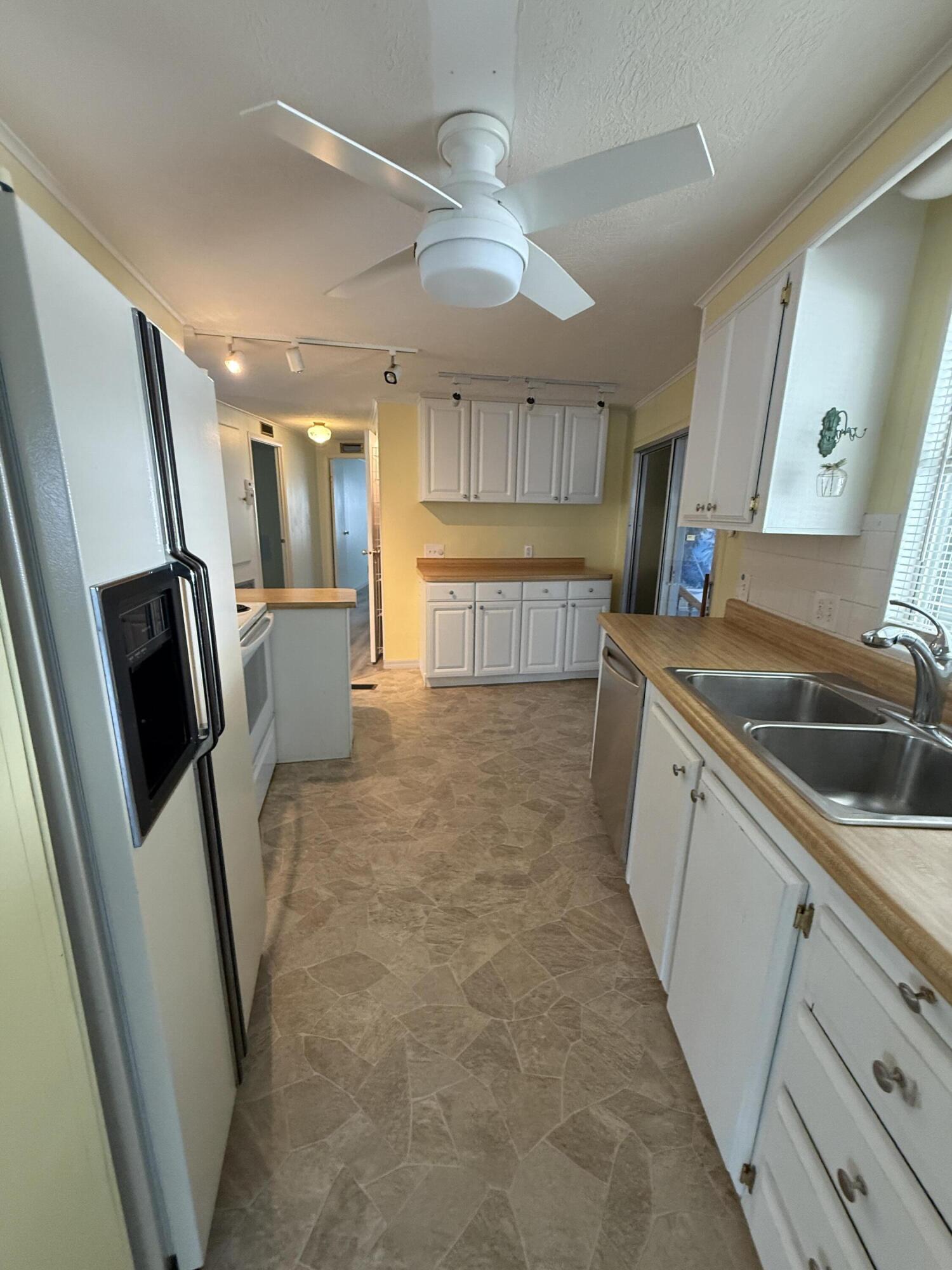 RIDGEWAY - Residential