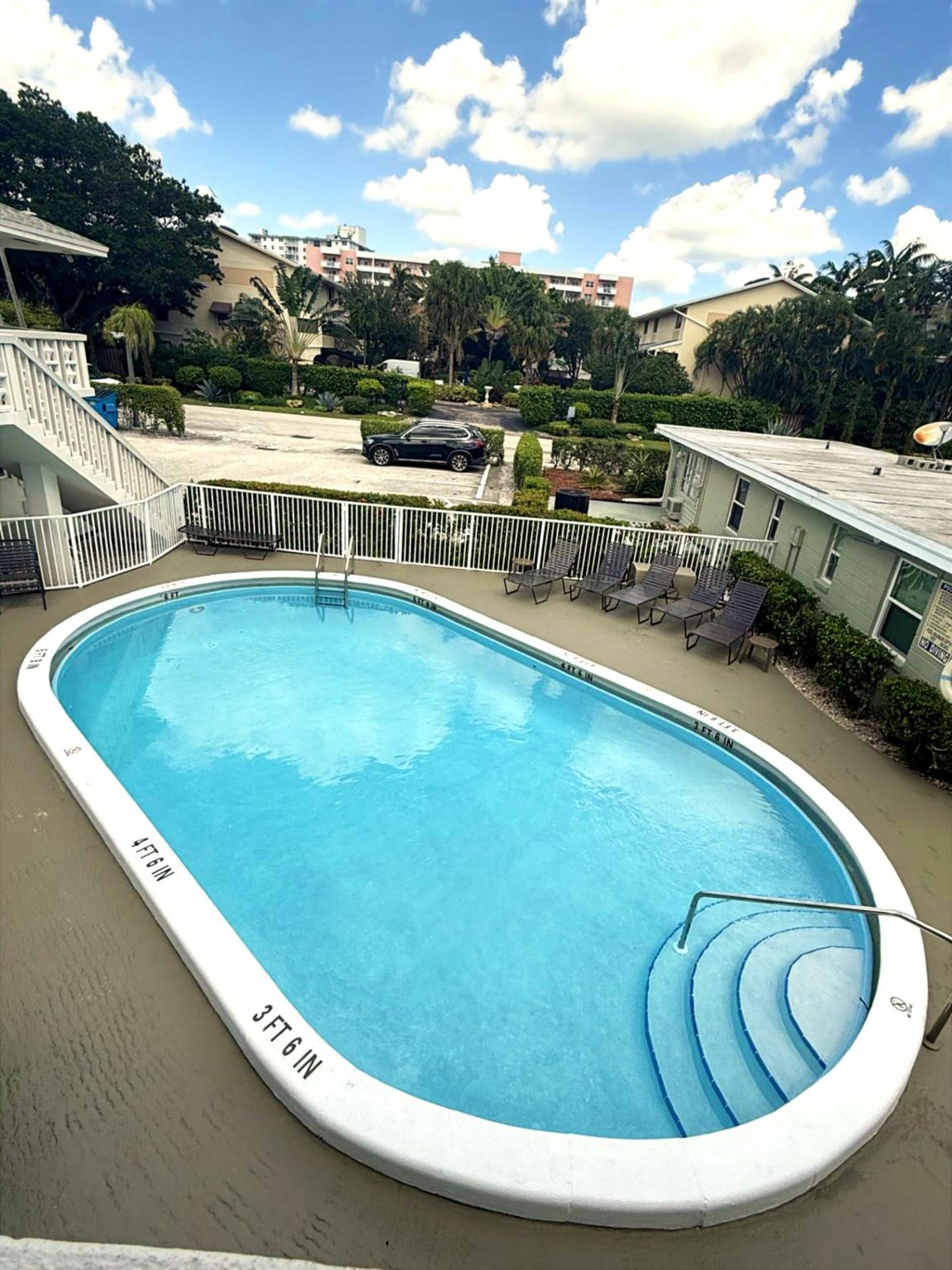 Mid Mari Condo - Residential Lease