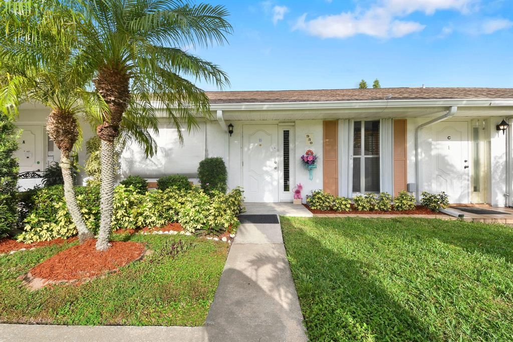 Photo of 930 Savannas Point Drive #B, Fort Pierce, FL 34982 (MLS # R10678807)