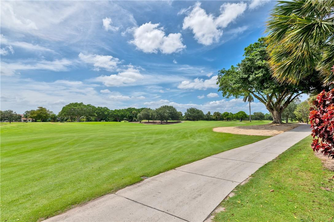 Jacaranda Area 9 93-46 B - Residential