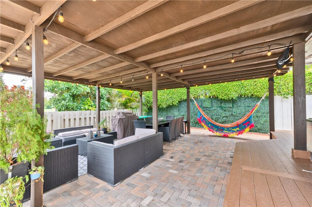 Jacaranda Area 9 93-46 B - Residential