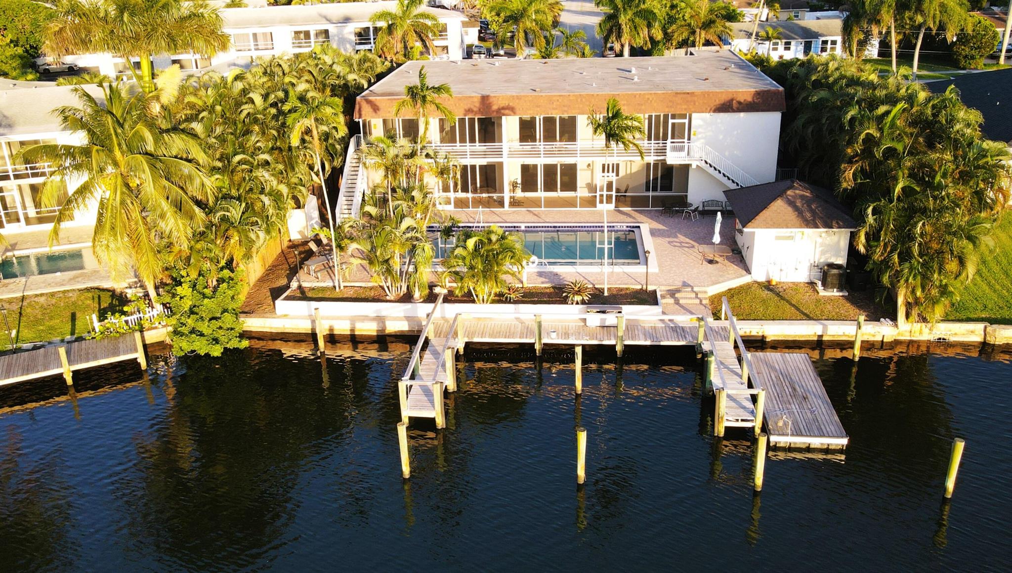 LAKE PARK ADD 1 - Residential Income