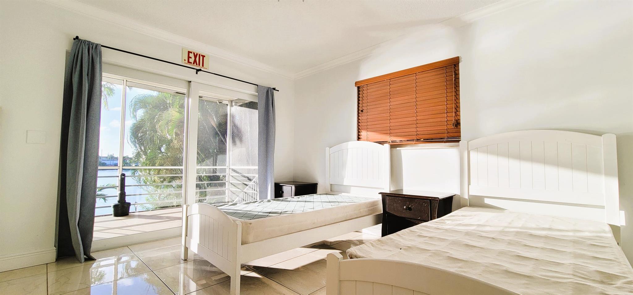 LAKE PARK ADD 1 - Residential Income