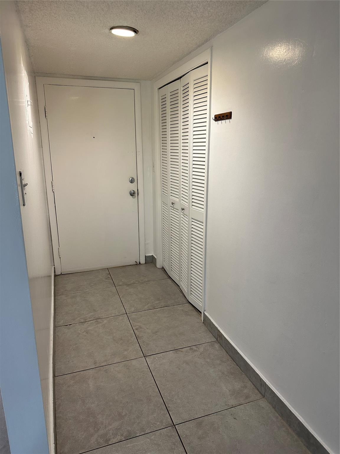 Ramblewood East Condo - Residential Lease