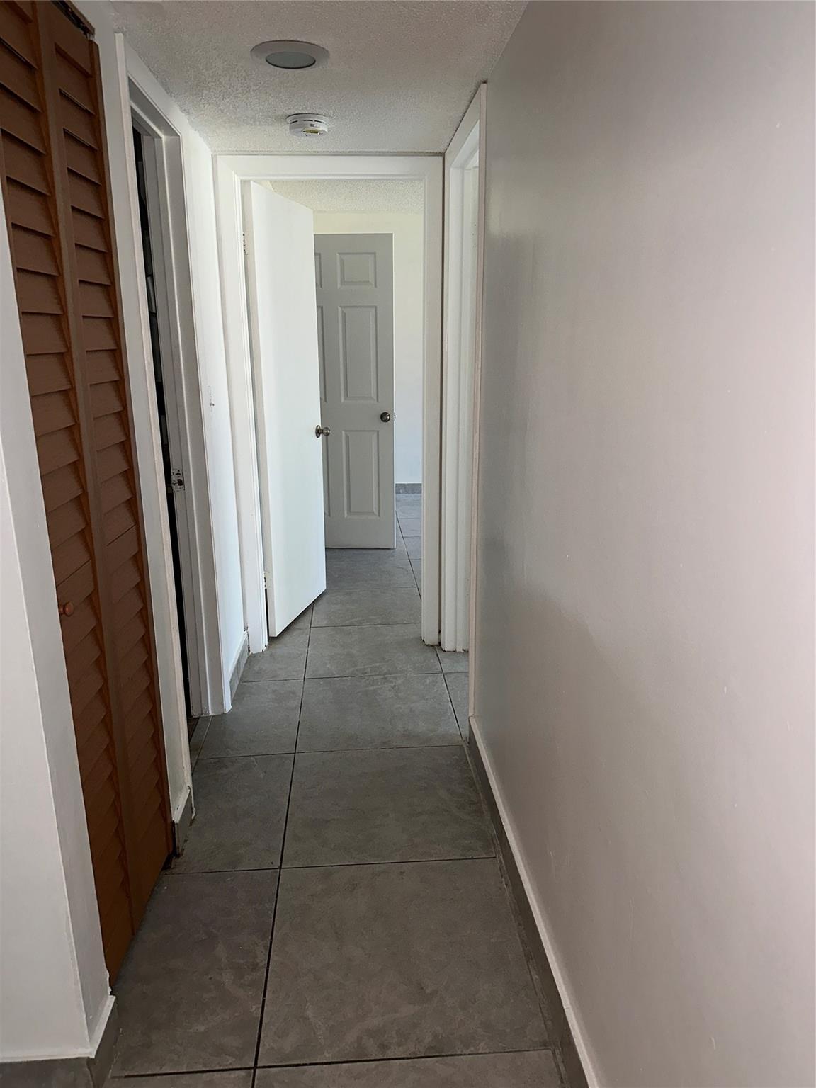 Ramblewood East Condo - Residential Lease