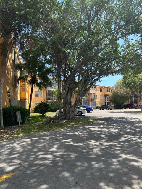 Beautiful and spacious 2-bedroom, 2-bathroom condo located in Deerfield Beach. This well-maintained unit features a bright a, large bedrooms, and plenty of closet space. Conveniently located near shopping, dining, major highways, and just minutes from the beach. Don't miss this great opportunity!