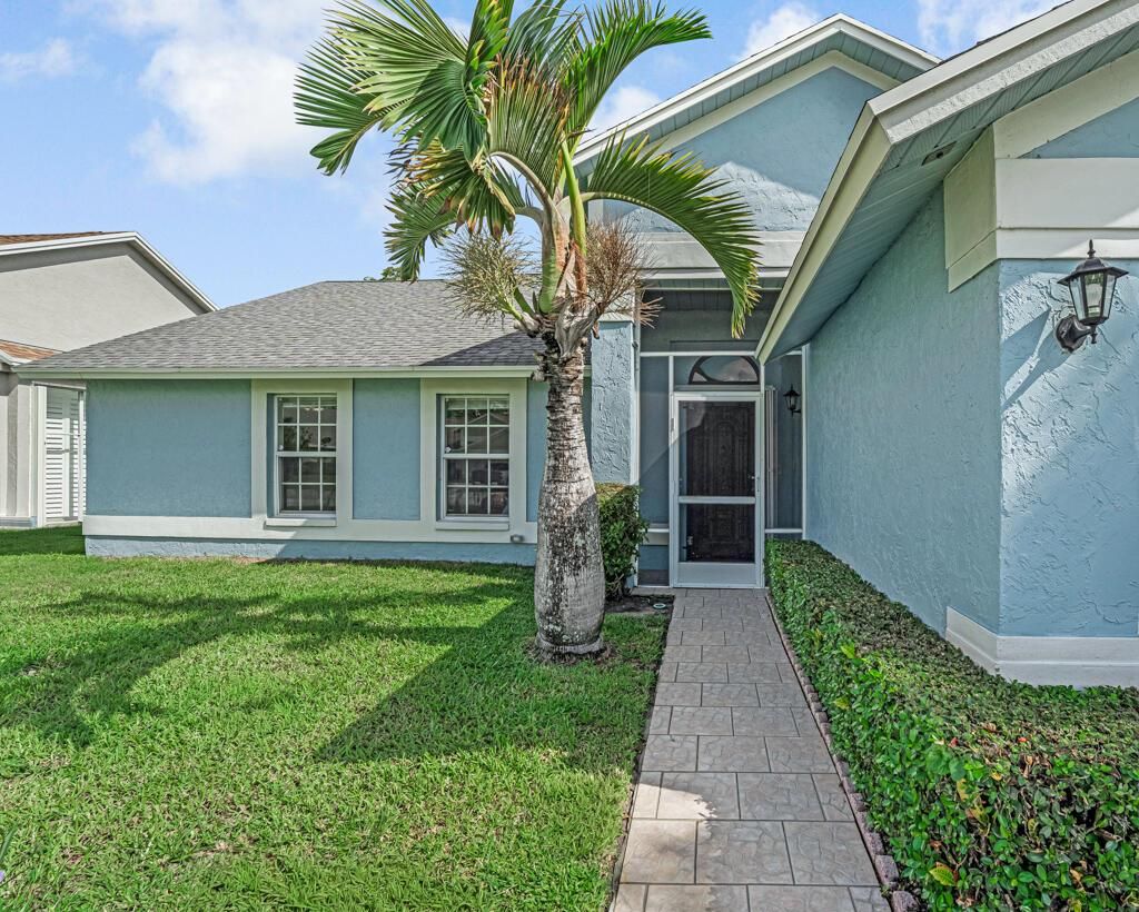 Photo of 9935 Cross Pine Court, Lake Worth, FL 33467 (MLS # R11123186)