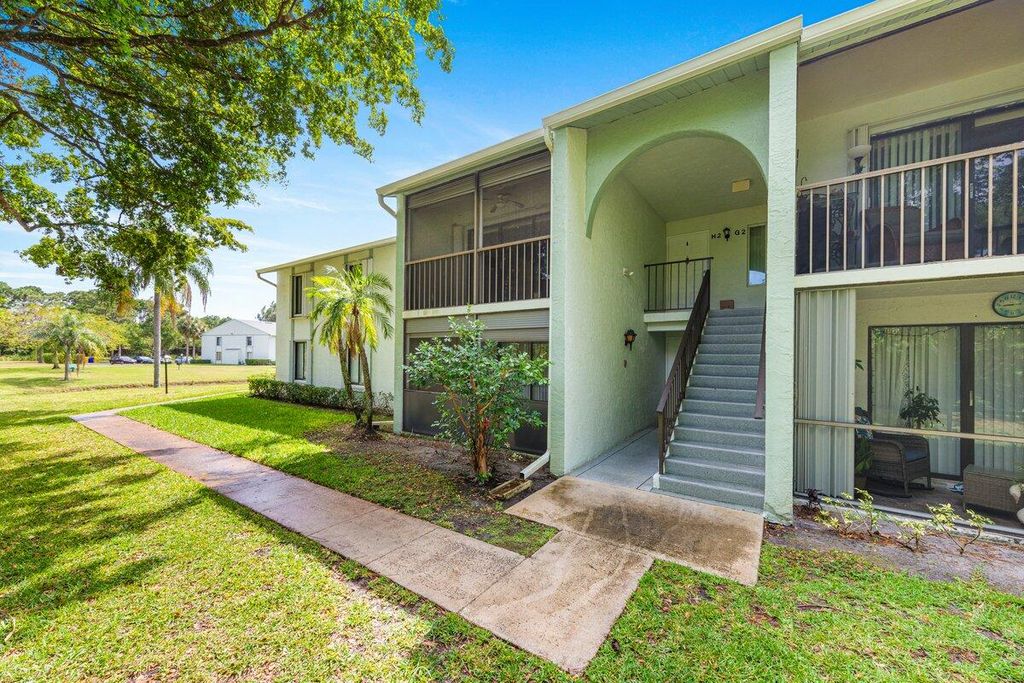 Photo of 3618 Alder Drive #H2, West Palm Beach, FL 33417 (MLS # R10982976)