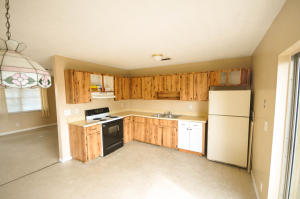 LANTANA PLAZA - Residential Income