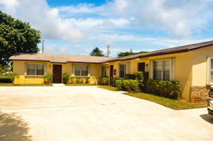 LANTANA PLAZA - Residential Income
