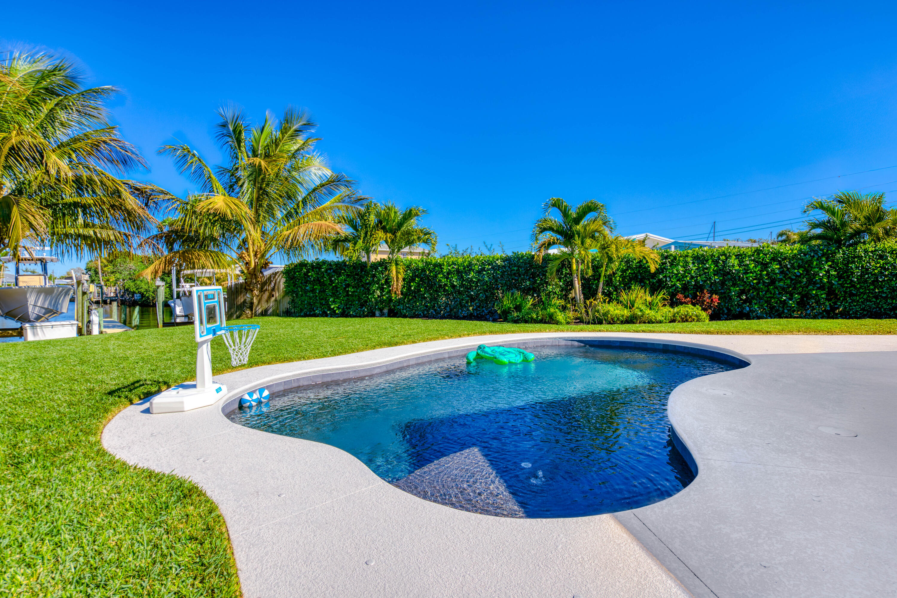 SEAGATE HARBOR - Residential