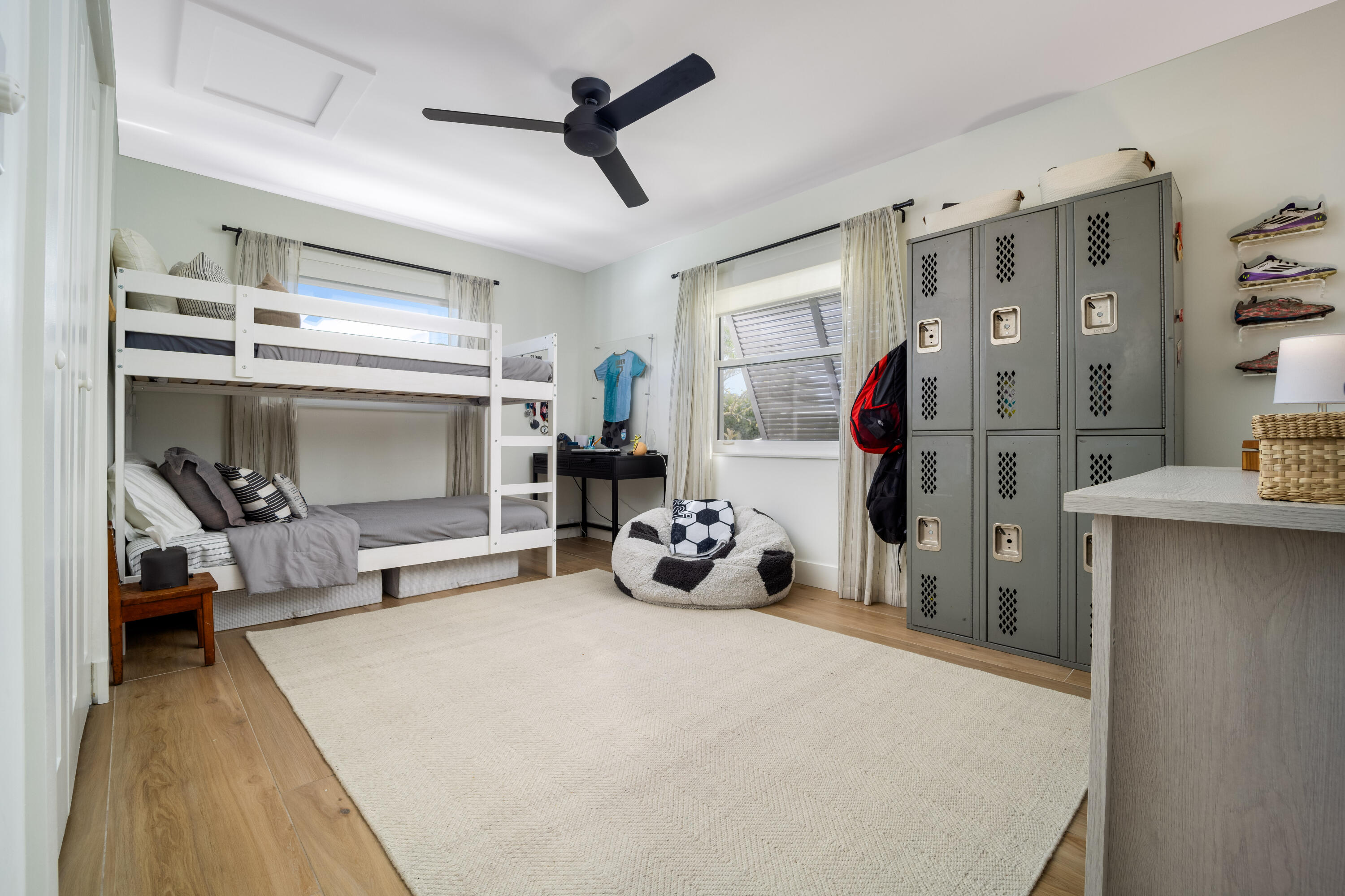 SEAGATE HARBOR - Residential