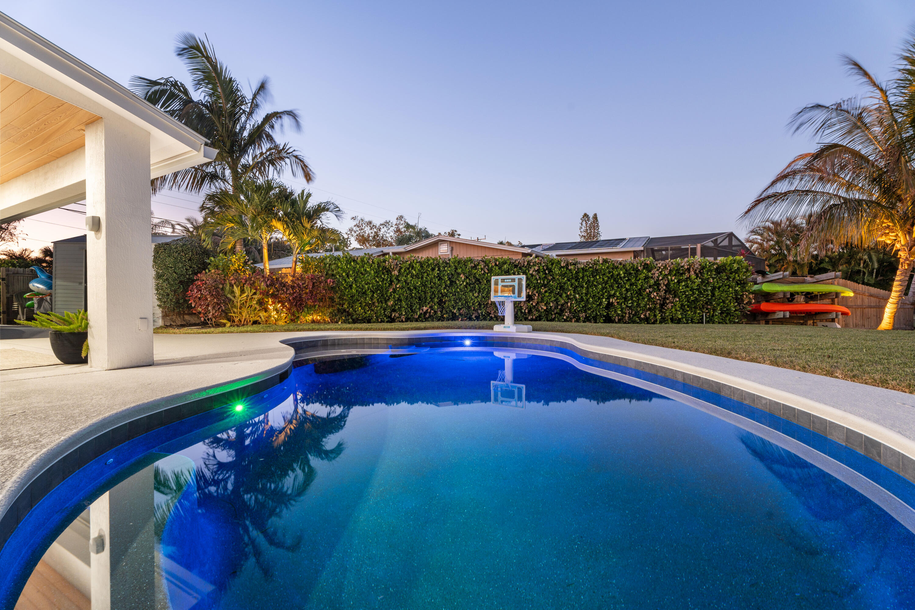 SEAGATE HARBOR - Residential