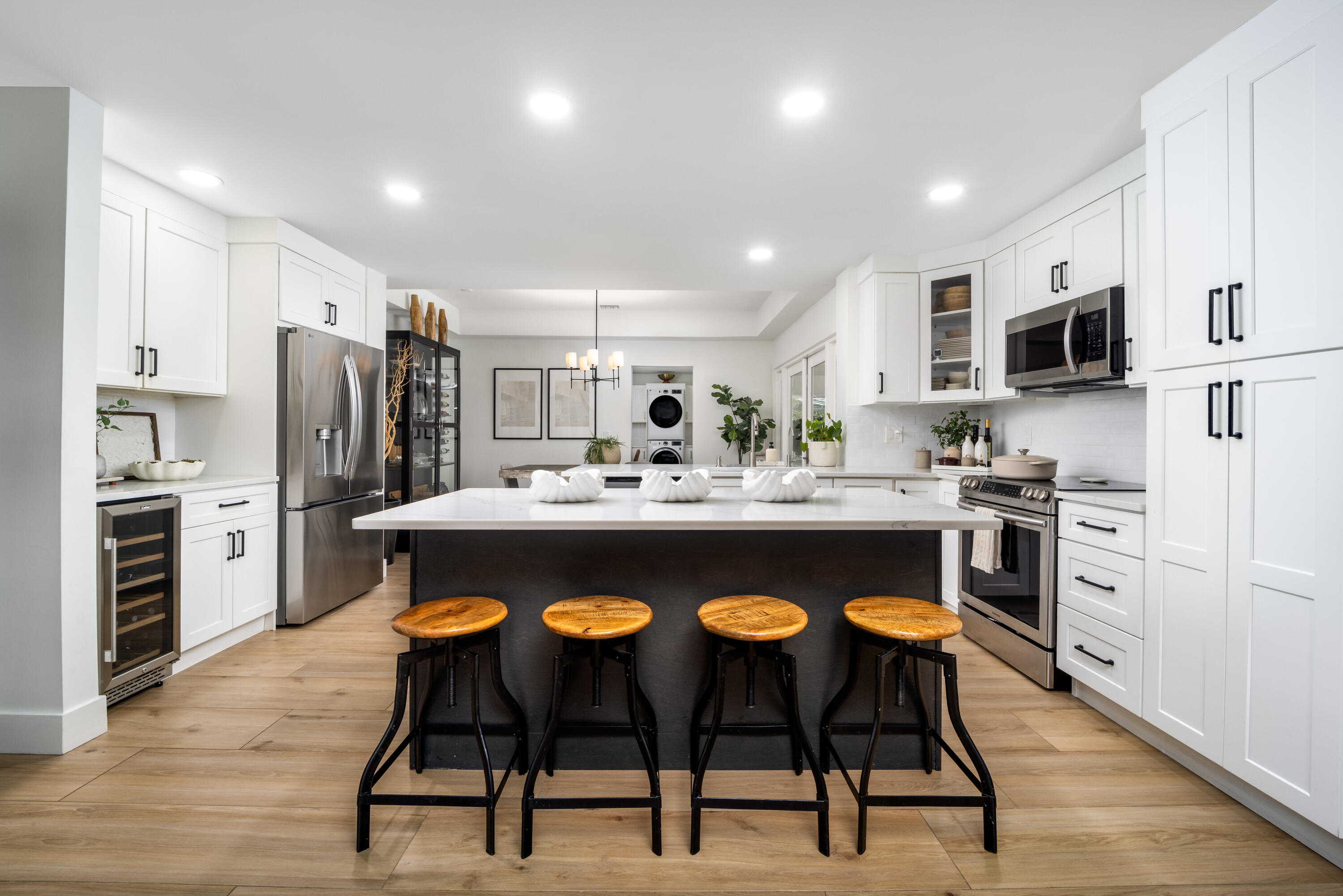 SEAGATE HARBOR - Residential