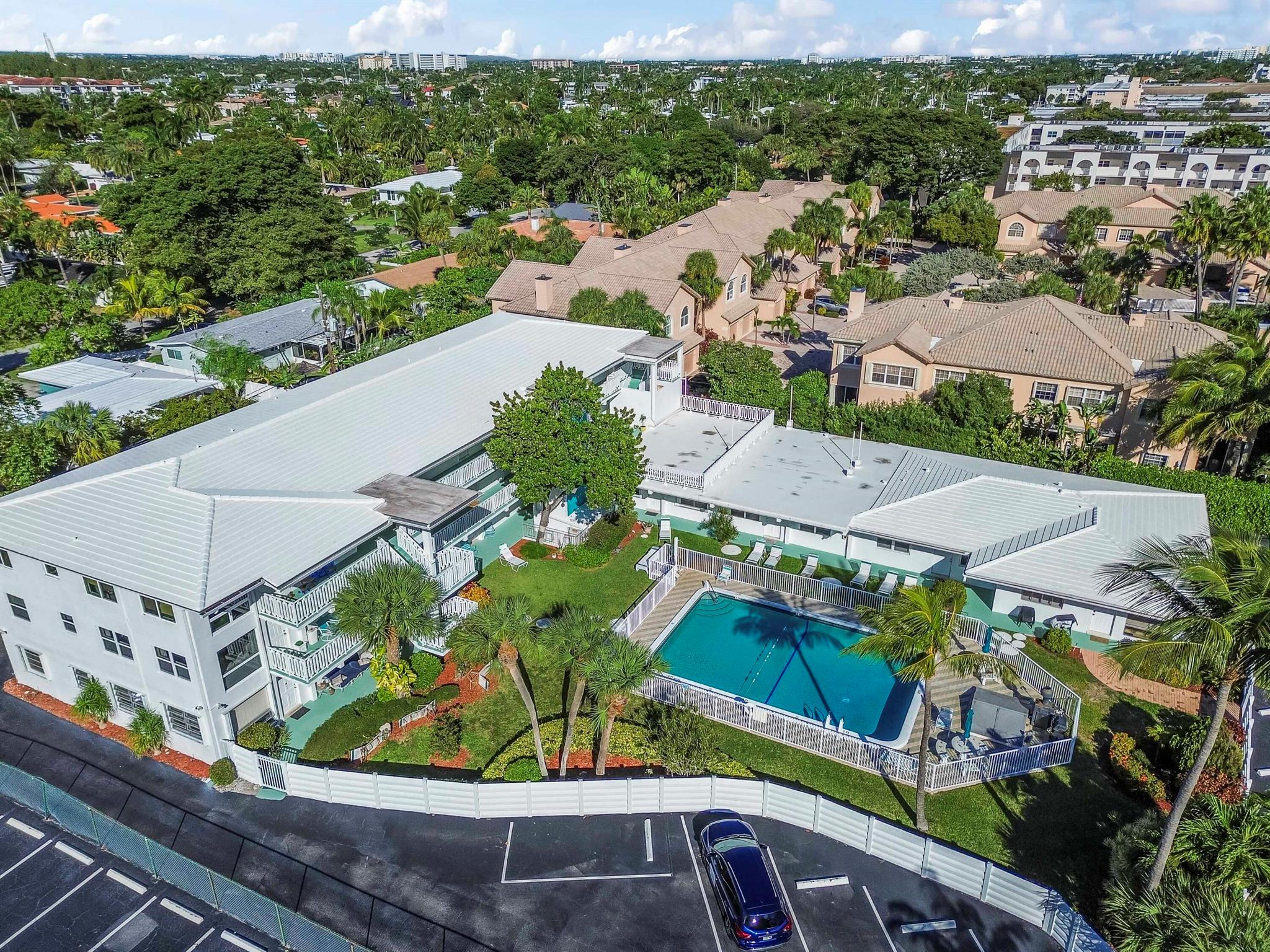 JADE BEACH WEST - Residential