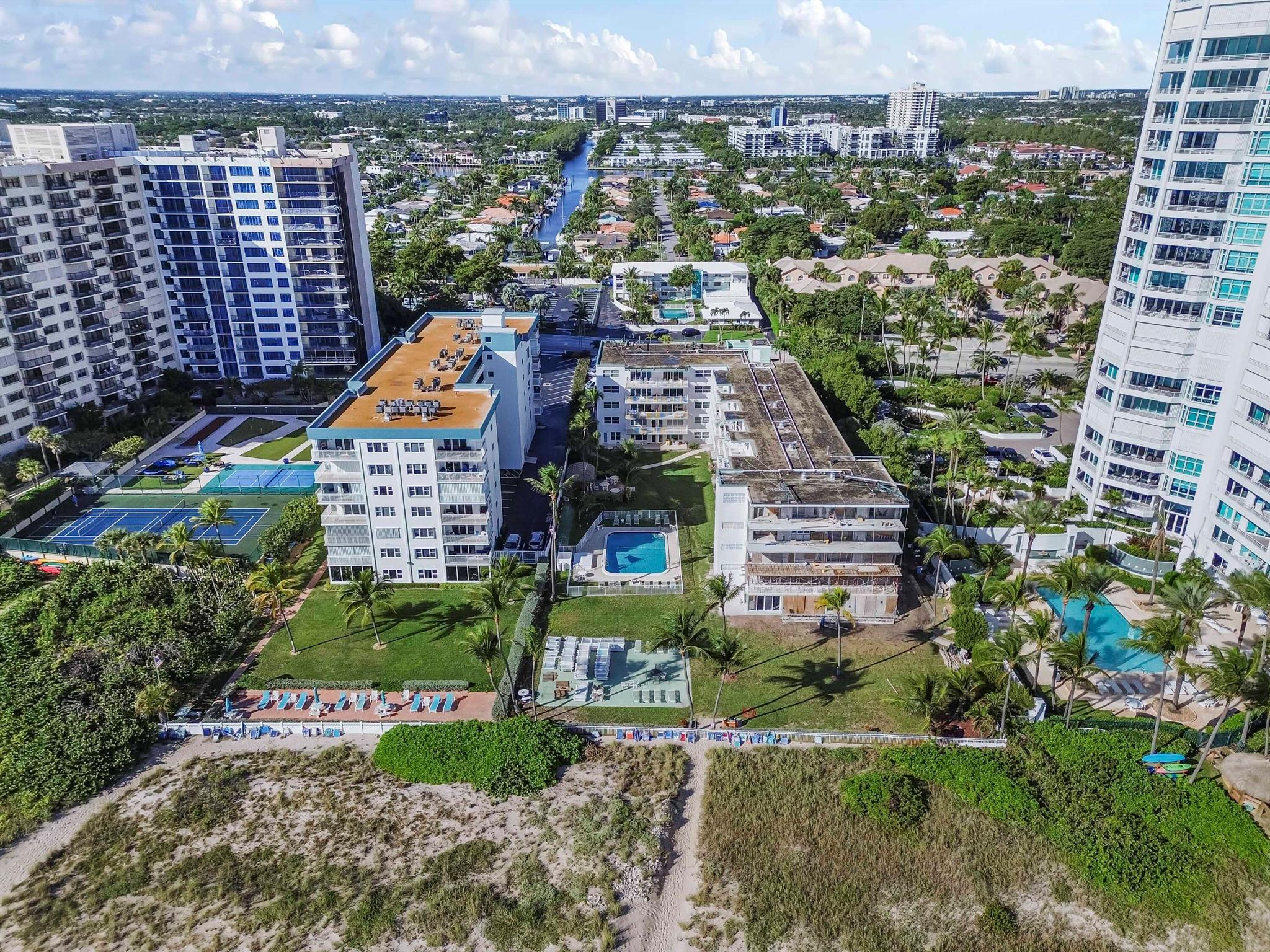 JADE BEACH WEST - Residential