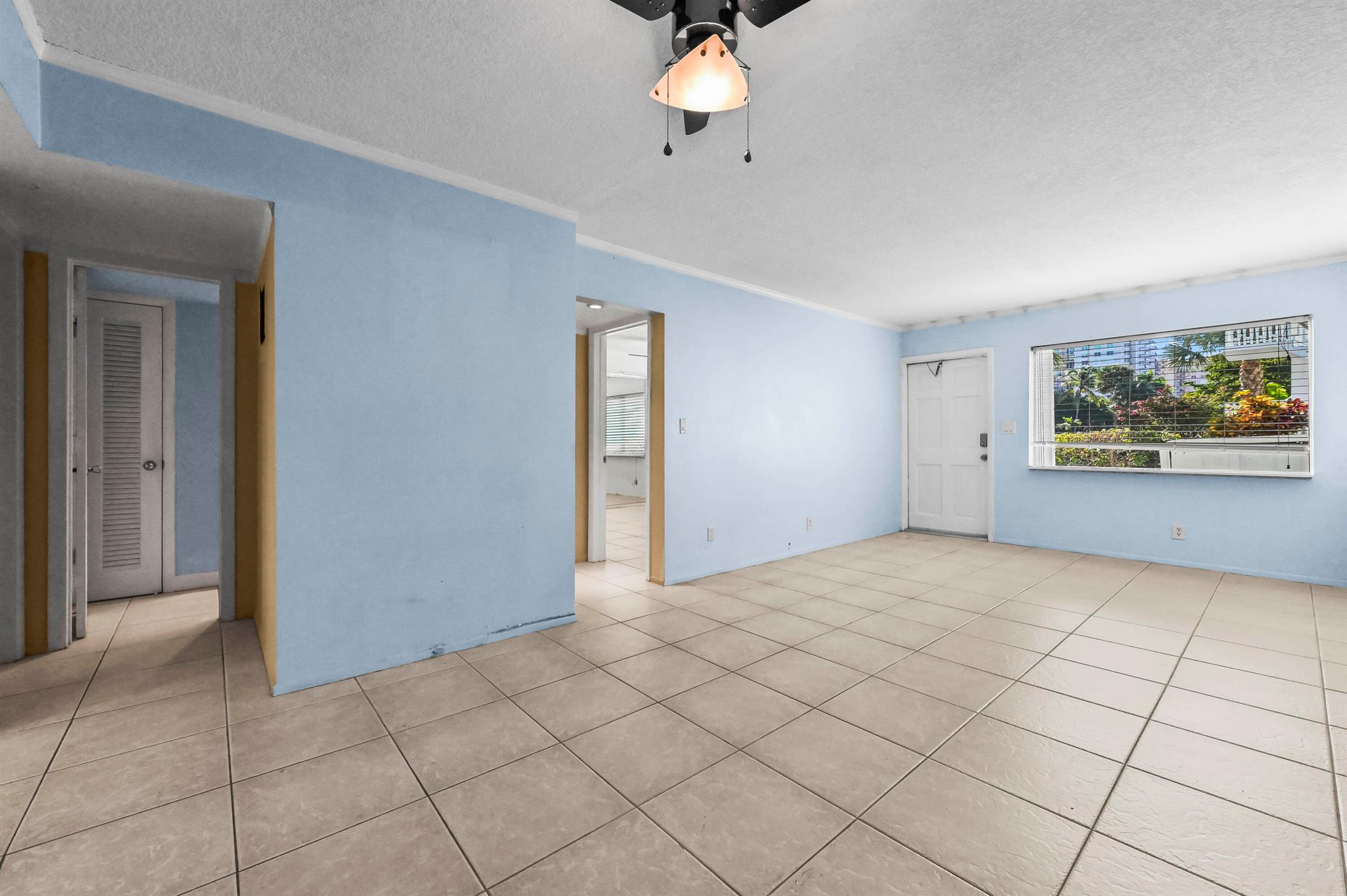 JADE BEACH WEST - Residential