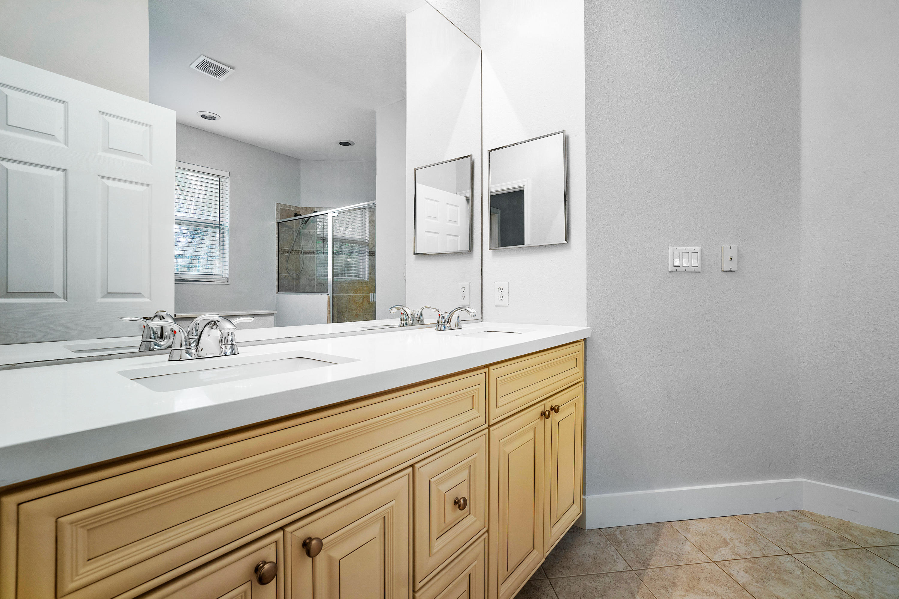 DEER CREEK - Residential