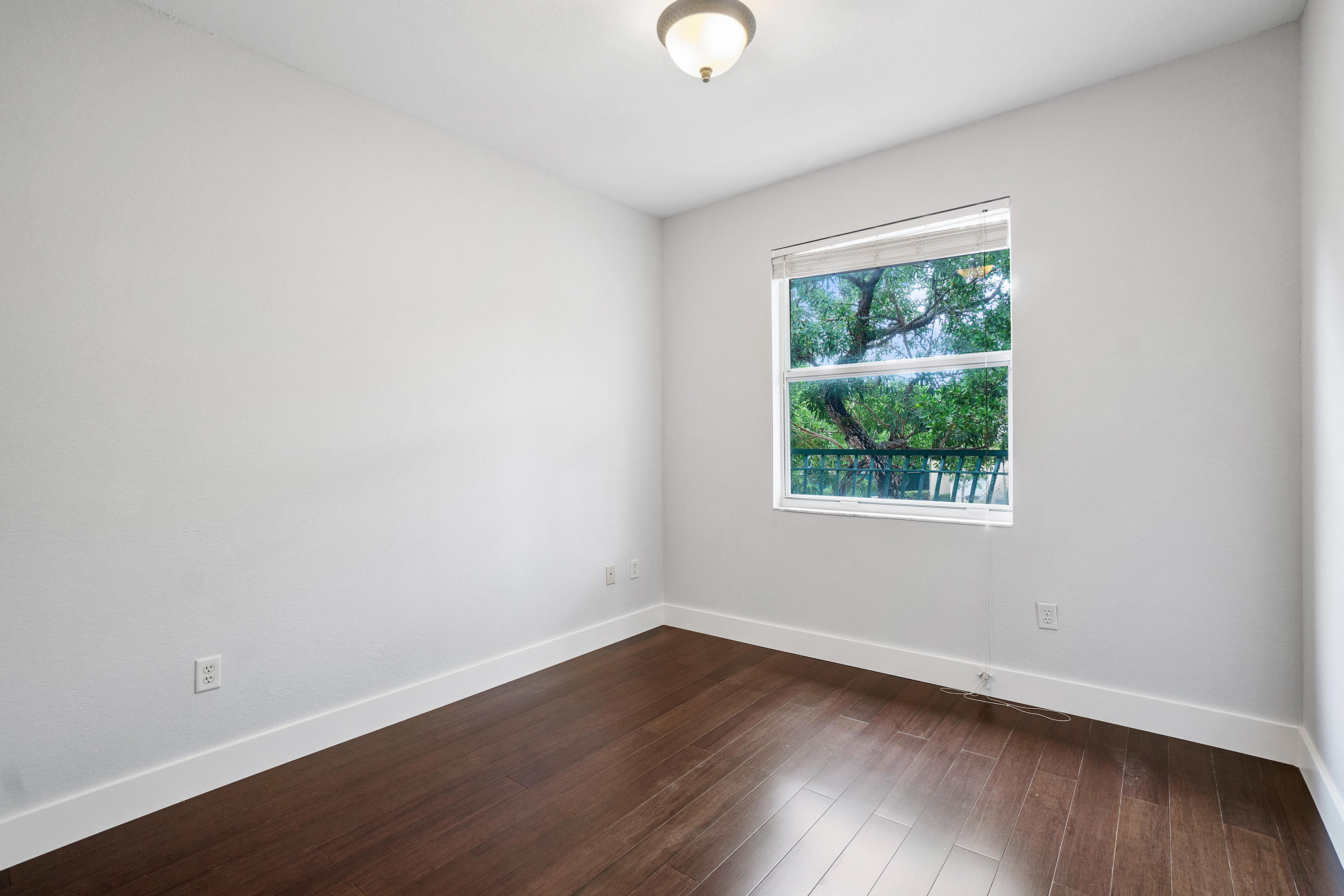 DEER CREEK - Residential