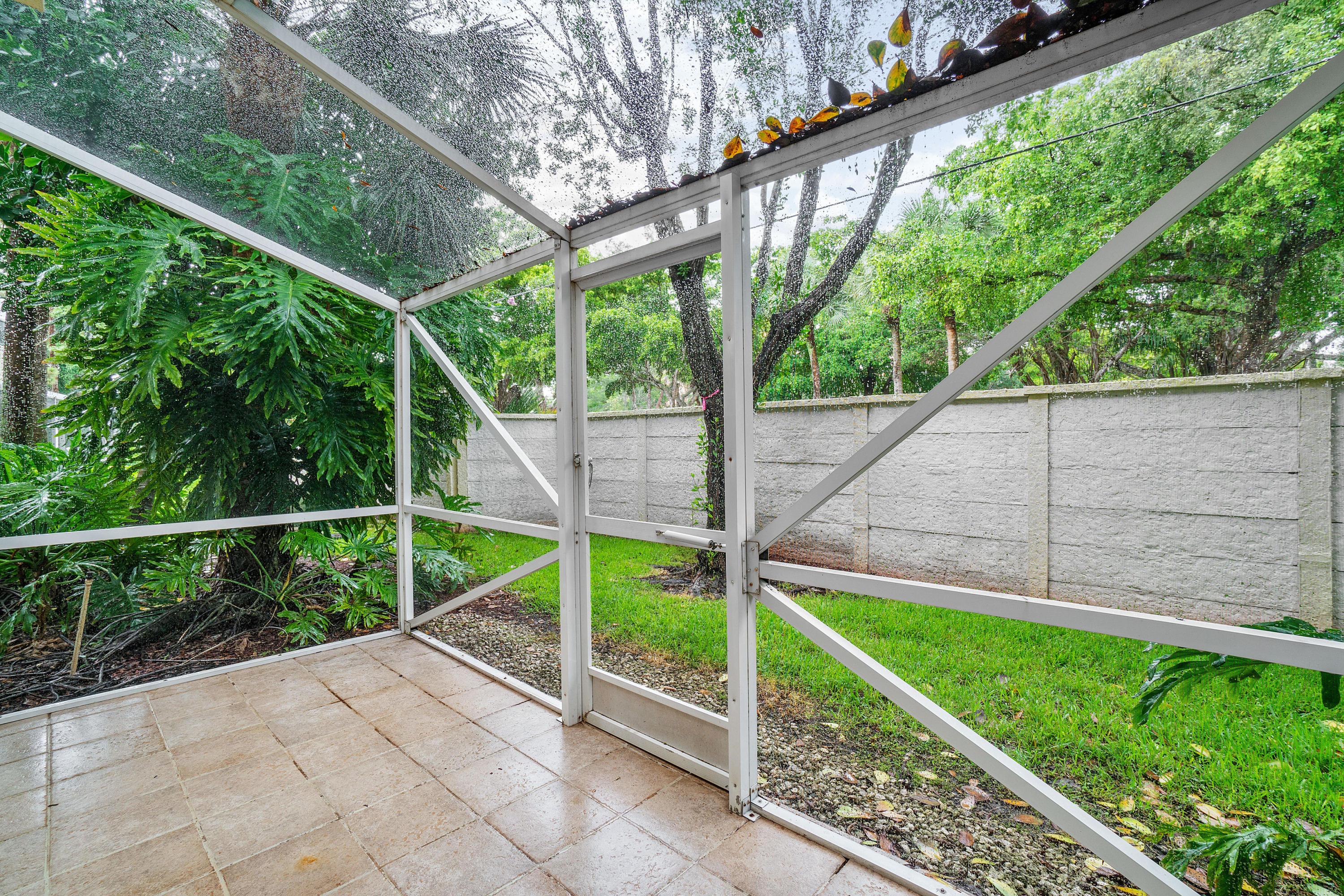 DEER CREEK - Residential