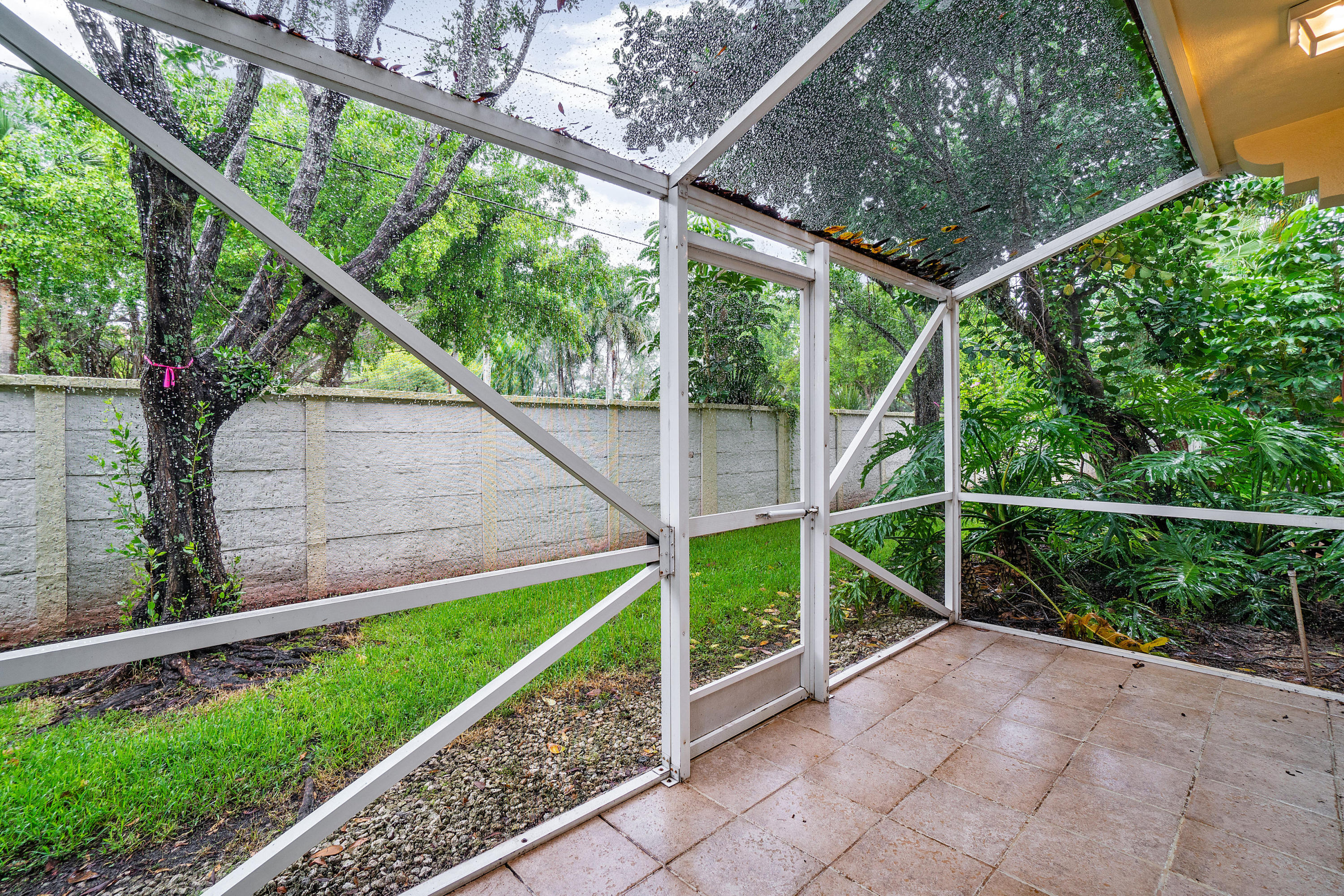 DEER CREEK - Residential