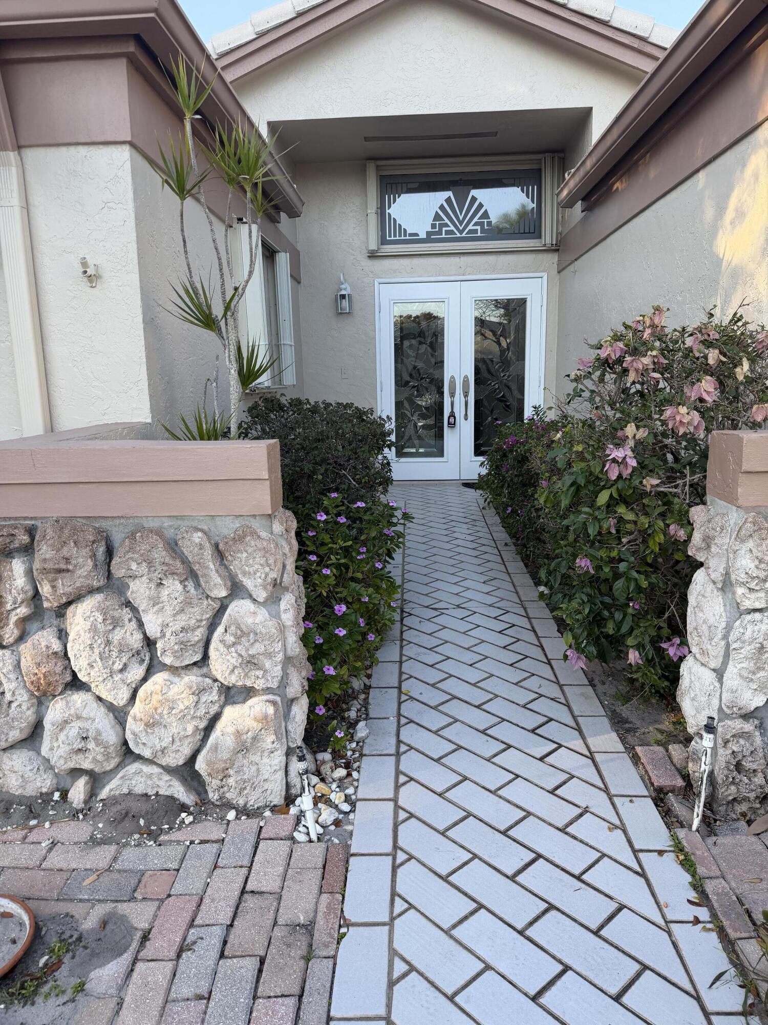 8810 Boatswain Drive