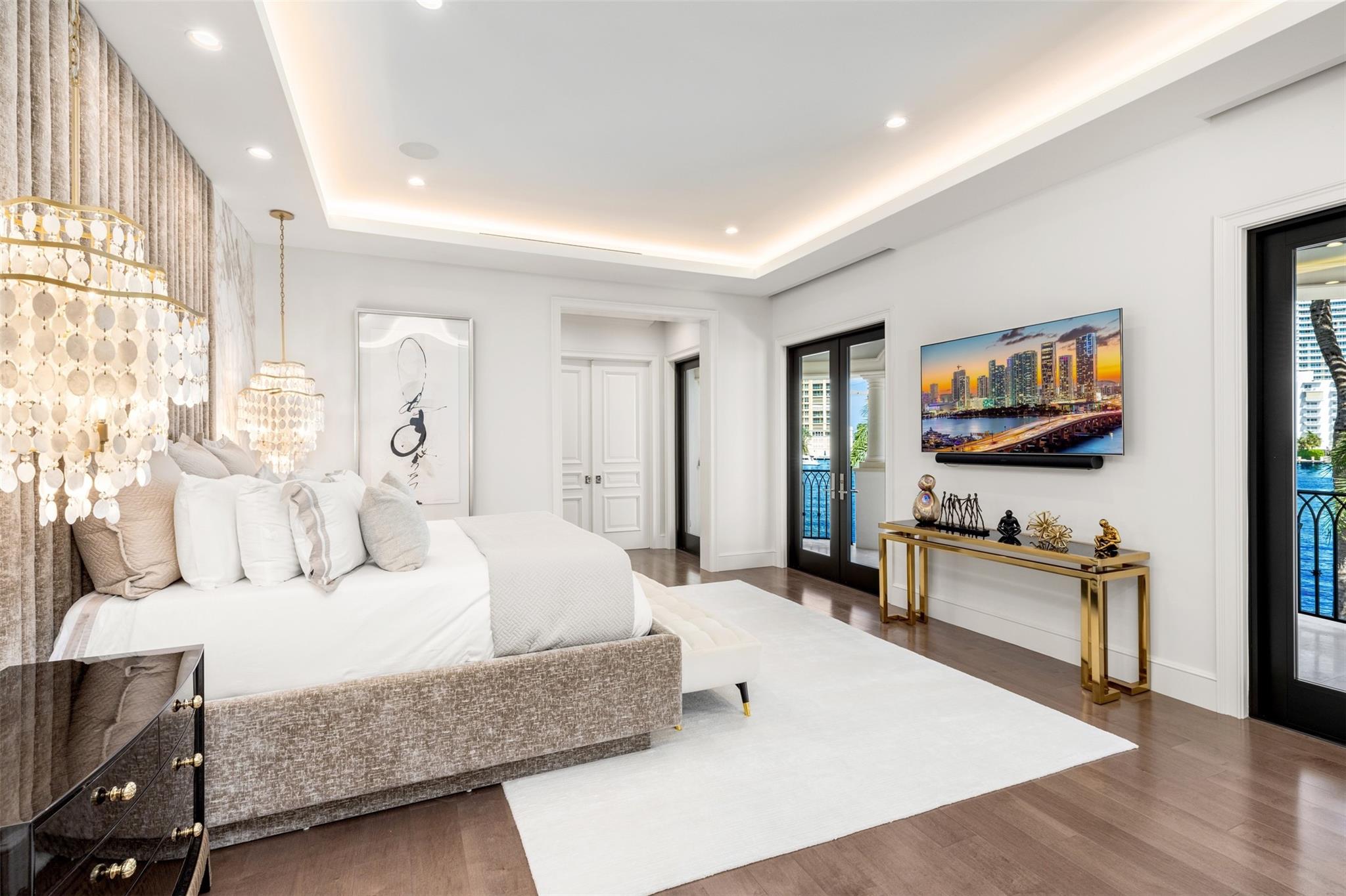 Seven Isles - Residential