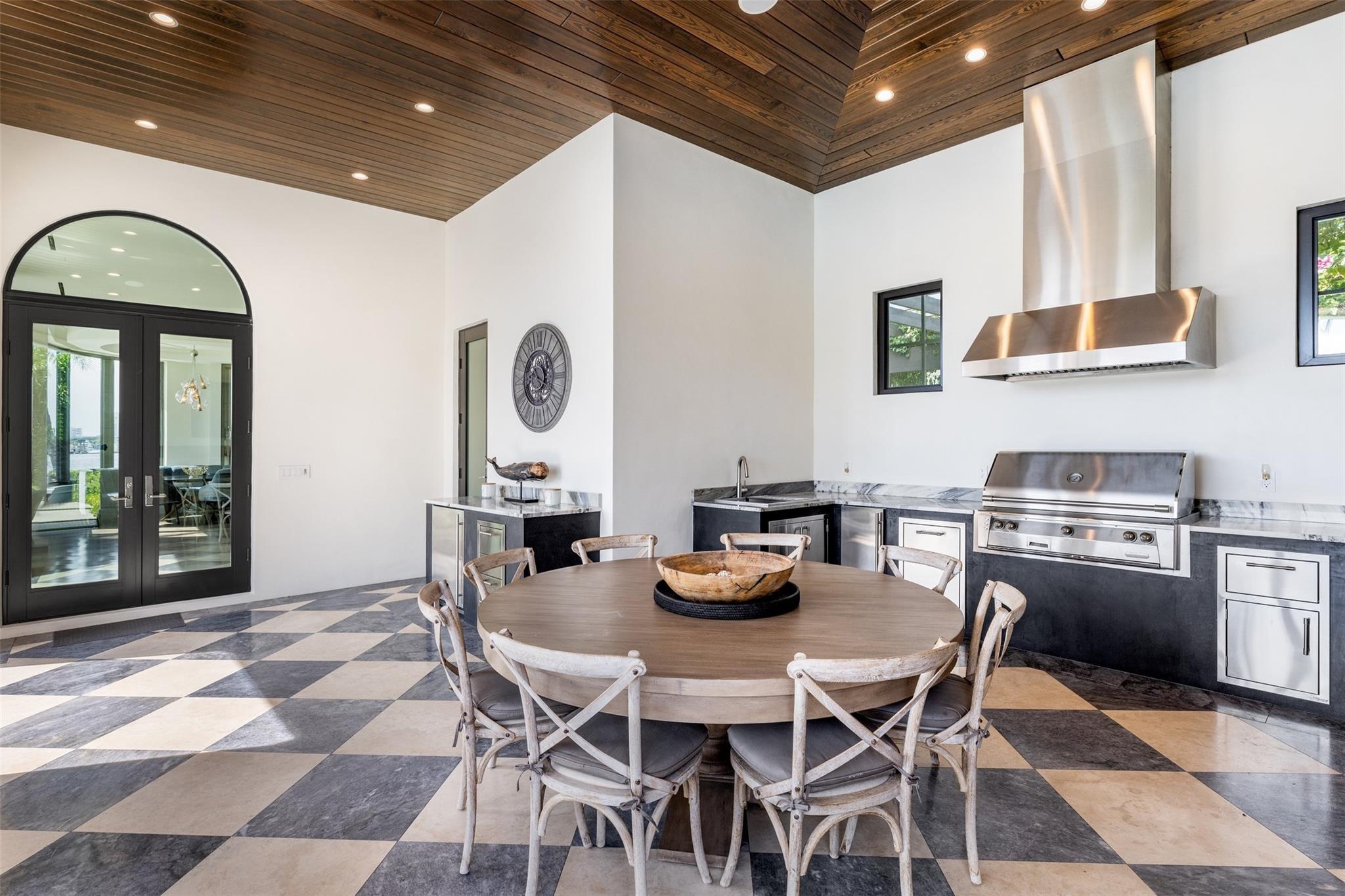 Seven Isles - Residential