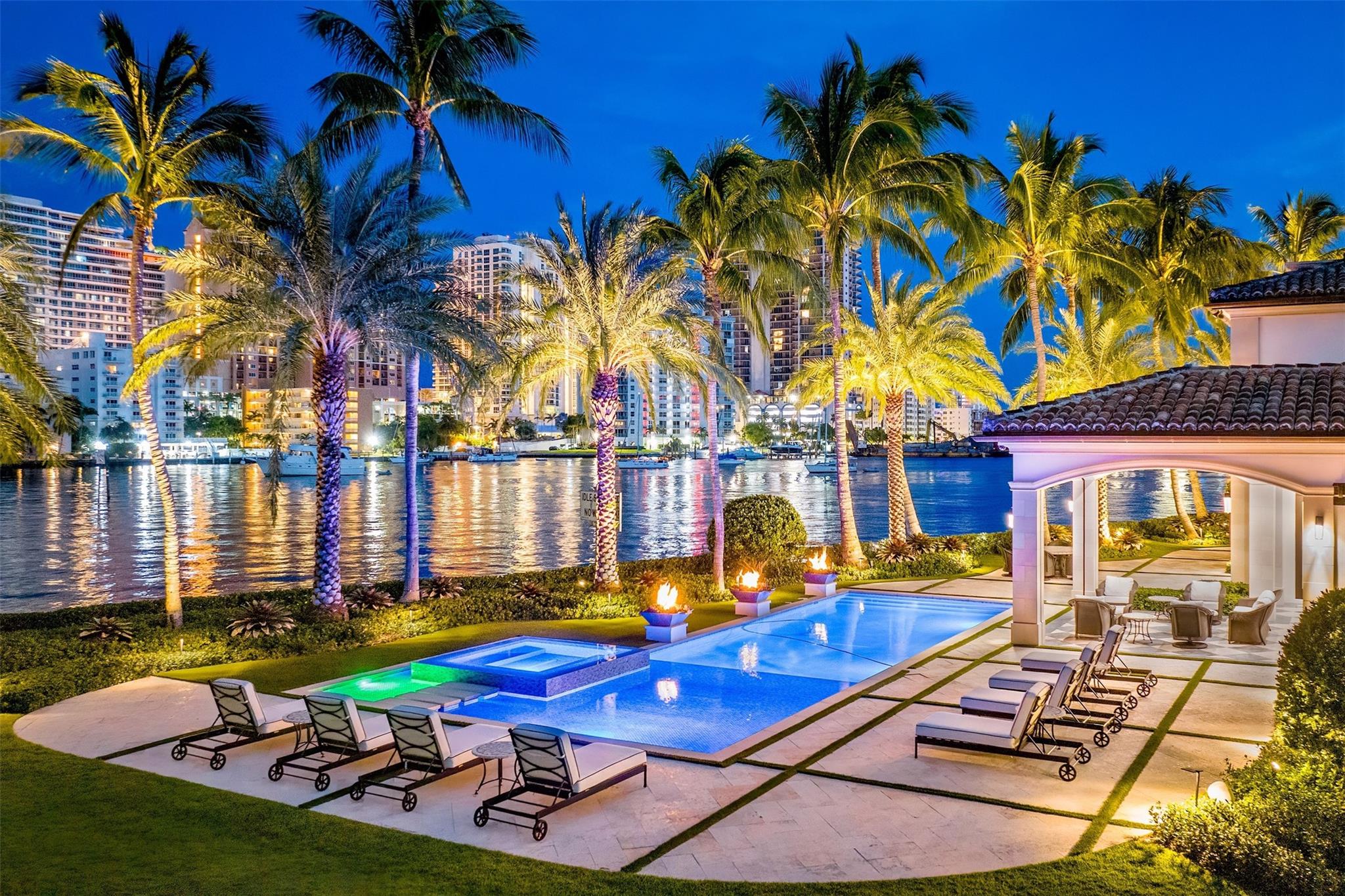 Seven Isles - Residential