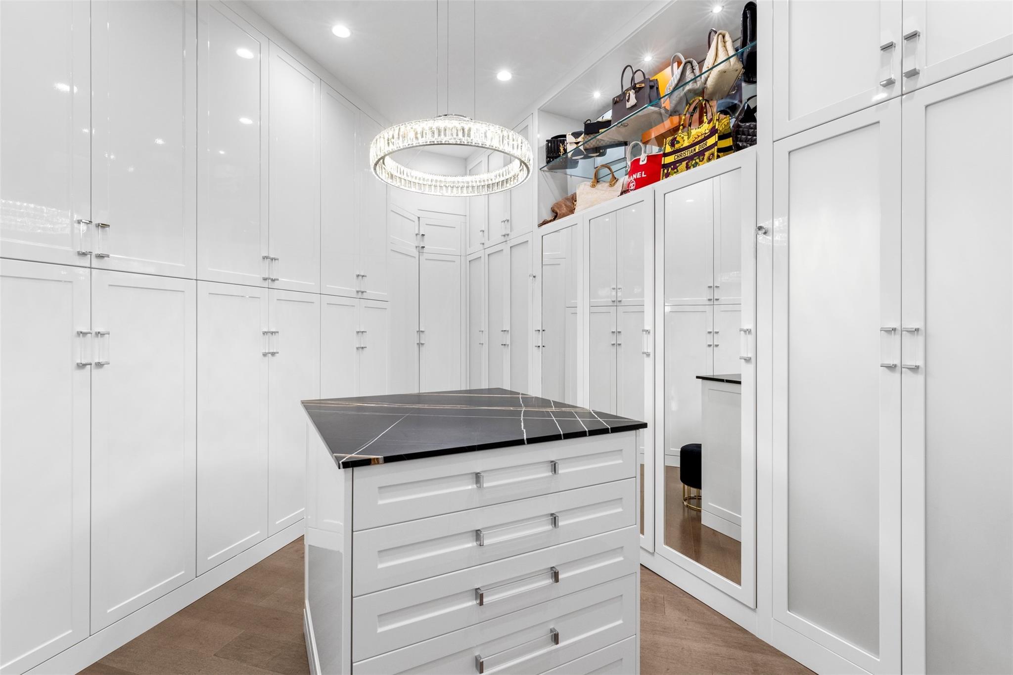 Seven Isles - Residential