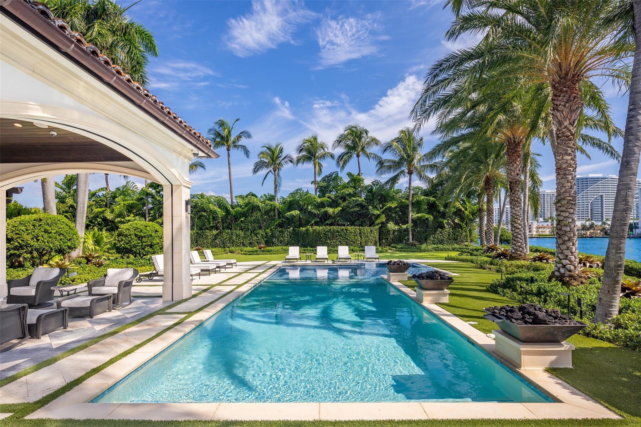 Seven Isles - Residential